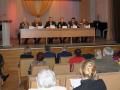 Депутаты единороссы обсудили с горожанами вопрос благоустройства VI микрорайона Мегиона. 