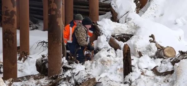 Депутатский контроль: оперативная работа на месте