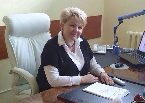 Уважаемая Ирина Владимировна С днем рождения!