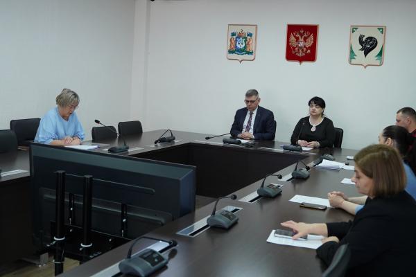 Заседание постоянной депутатской комиссии по бюджету, налогам и финансам.